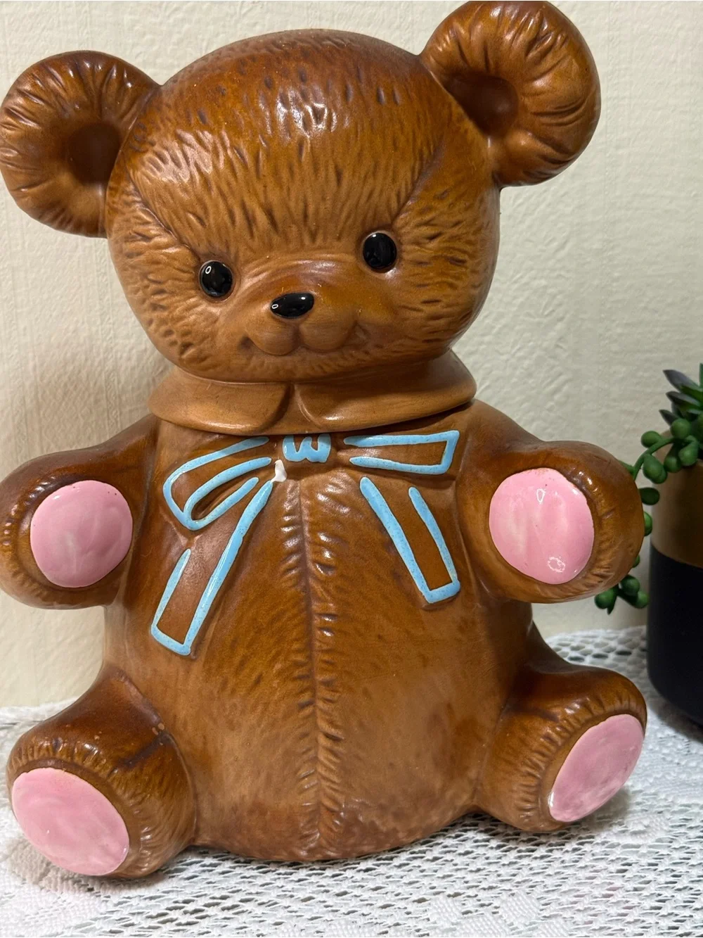 Twin Winton Ceramic Brown Teddy Bear w/Bow Cookie Jar 12